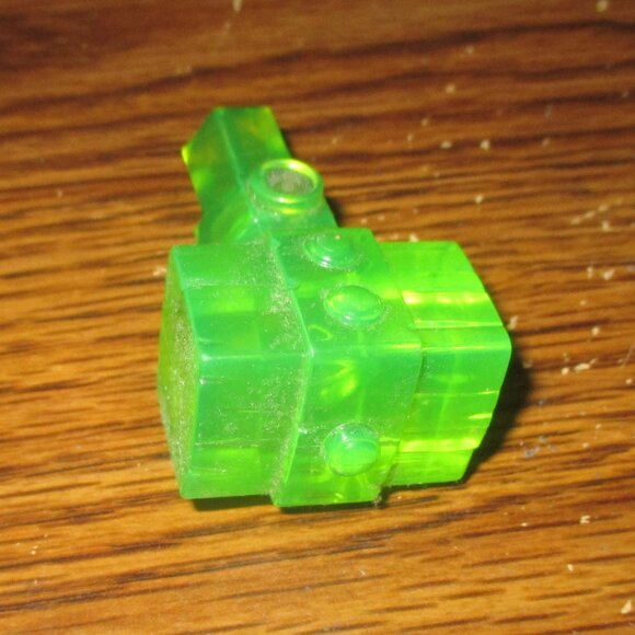 Trap - Life Hammer from Skylanders: Trap Team (Series 4) - Picture 4 of 4